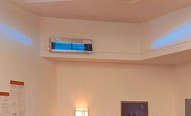 Bóng đèn diệt khuẩn tia cực tím UV Philips lắp đặt trên tường